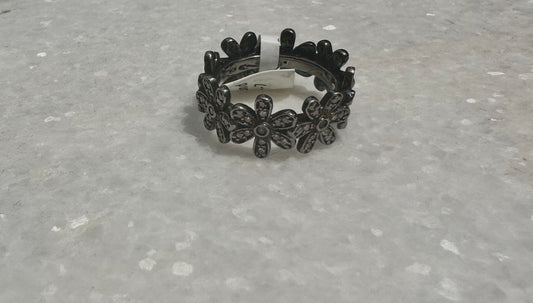 Flower Band Ring