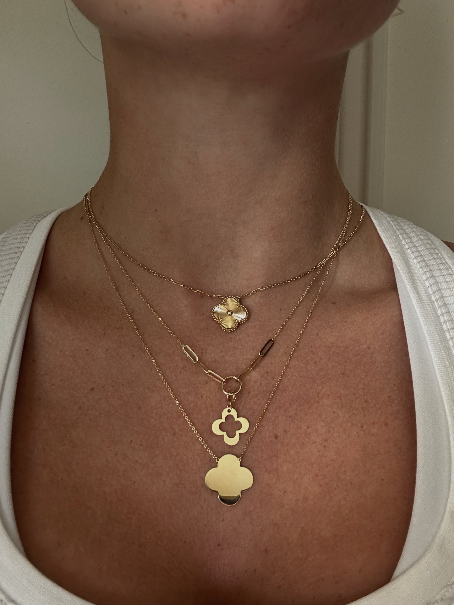 Flat Clover Pendant Necklace